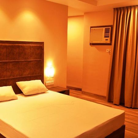 I-Towne' - A Unit Of Hotel Shivam International Deoghar Exteriér fotografie