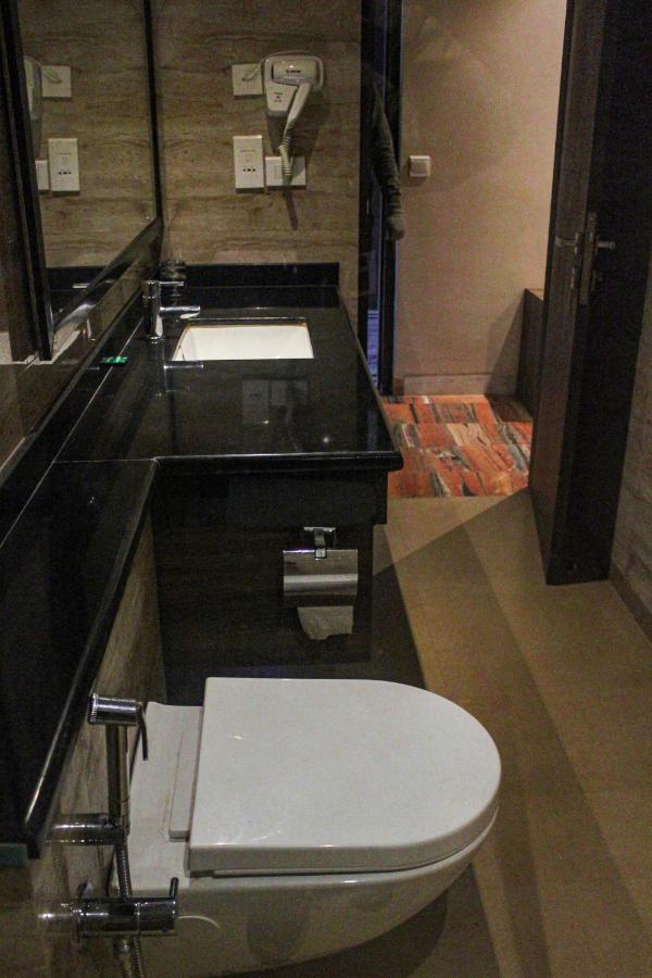 I-Towne' - A Unit Of Hotel Shivam International Deoghar Exteriér fotografie